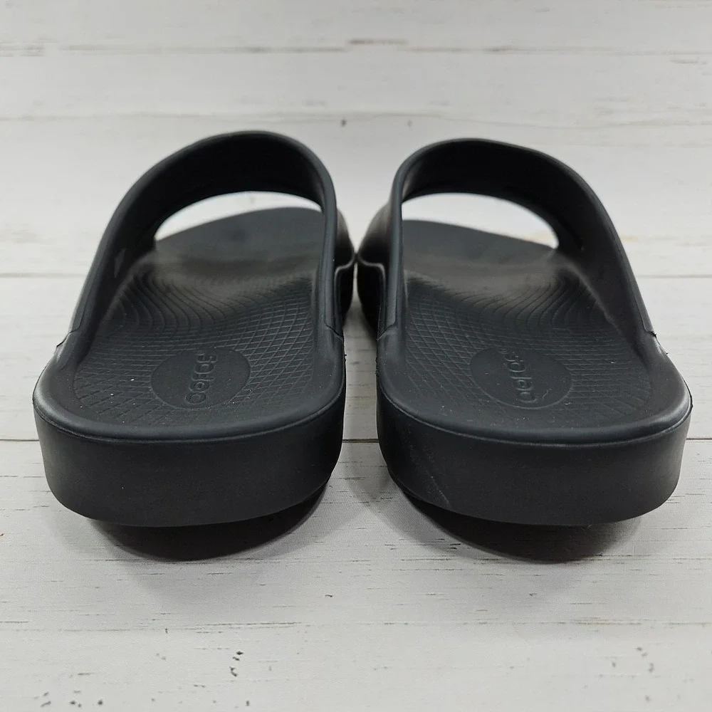 Oofos OOahh Mens‎ Size 10 Black  Recovery Summer Slide Sandals Arch Support